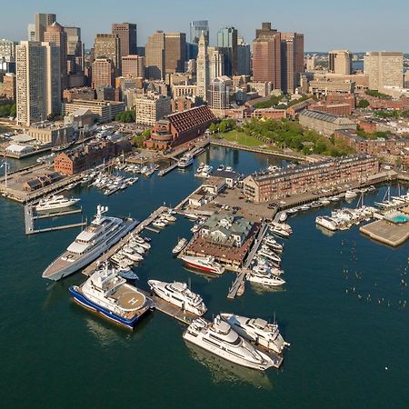 Boston Yacht Haven Hotel Bagian luar foto